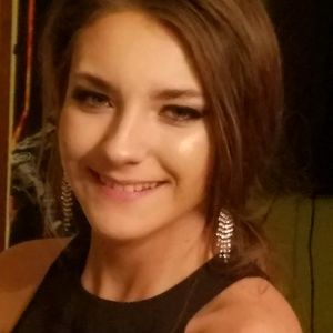 Meet your Posher, Annette